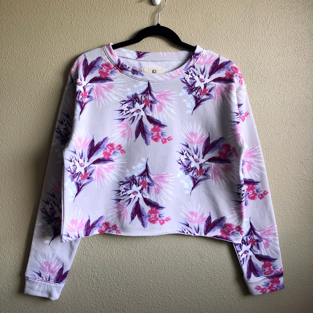 Aéropostale Floral Cropped Crewneck